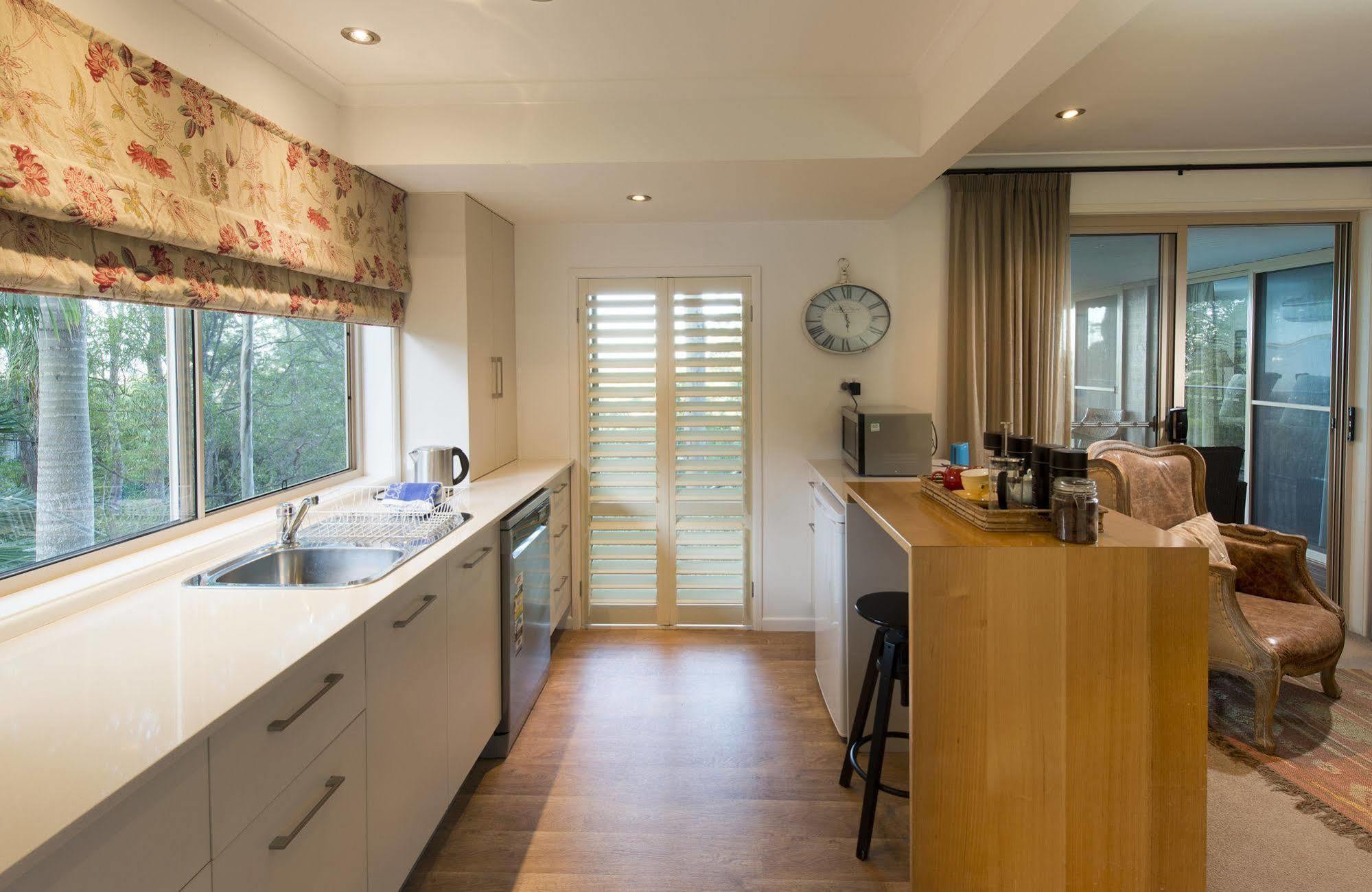 Arabella Guesthouse Alexandra Headland Εξωτερικό φωτογραφία